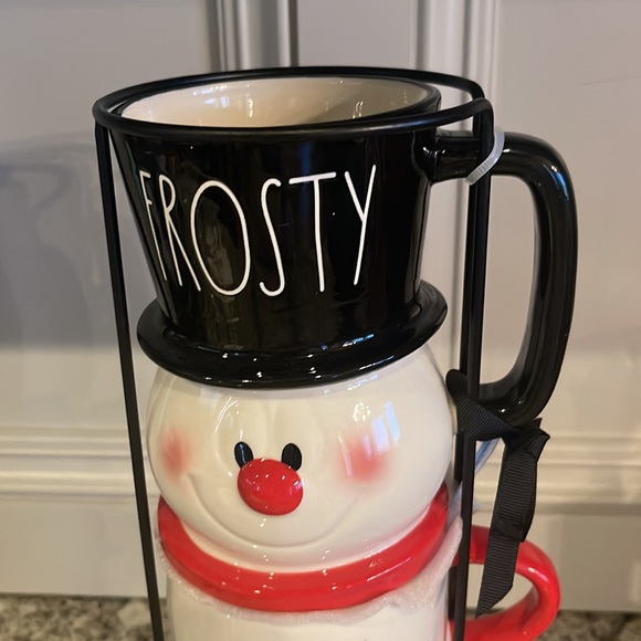 Rae Dunn Frosty the Snowman FROSTY CHILL & SNOW Stackable Mug Set with Stand - Picture 2 of 6